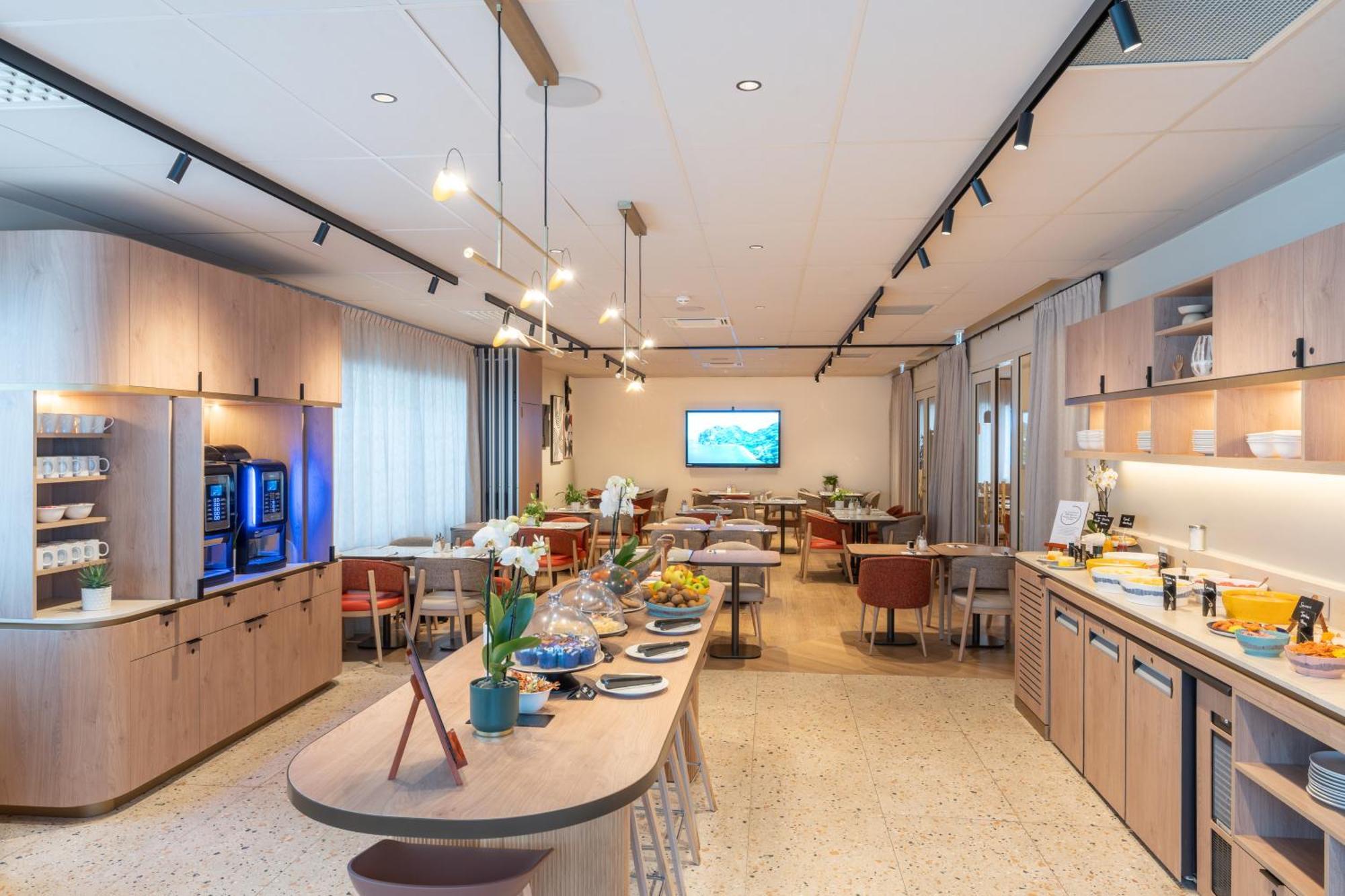 Novotel Angers Lac De Maine Zewnętrze zdjęcie