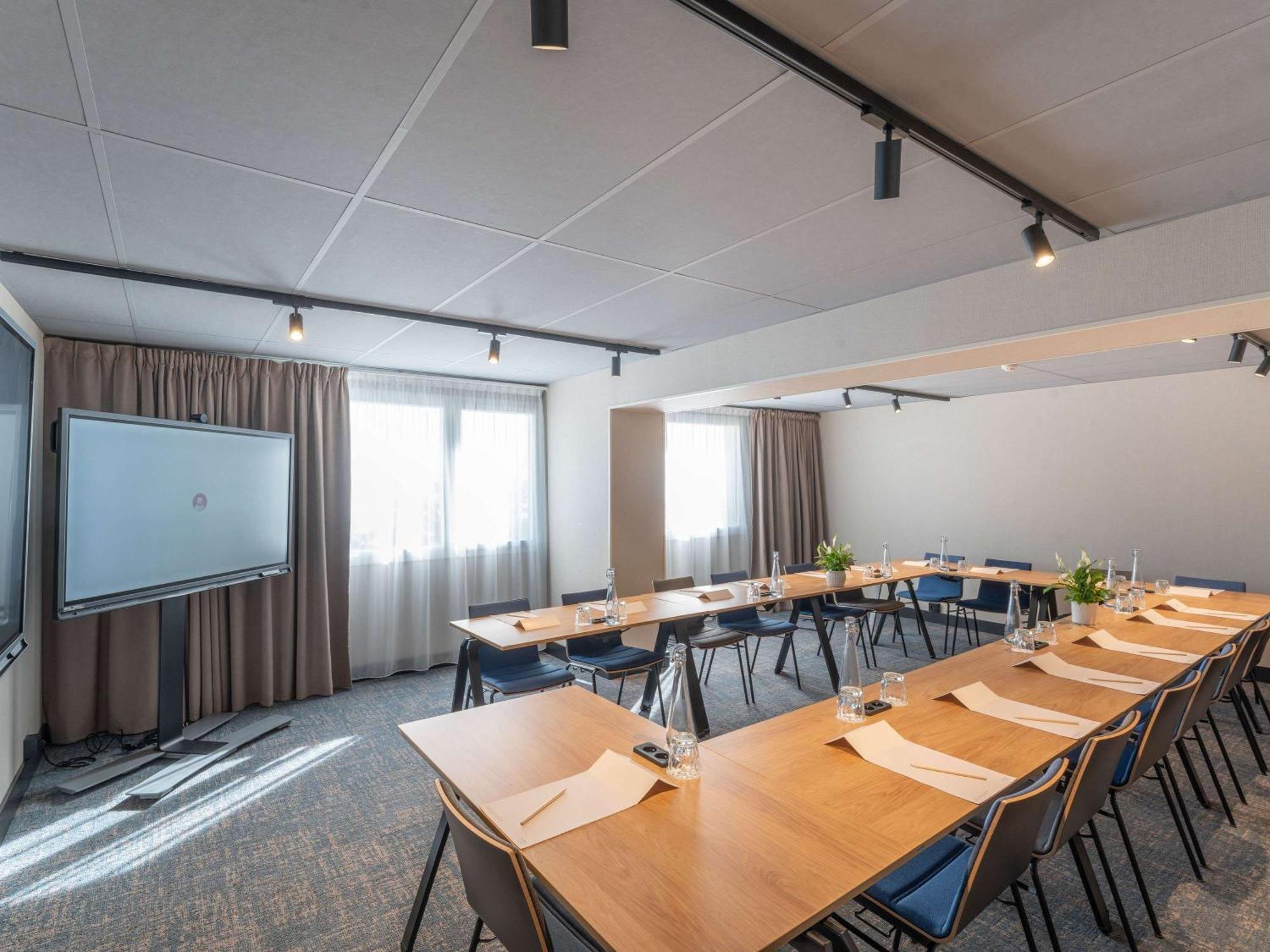 Novotel Angers Lac De Maine Zewnętrze zdjęcie